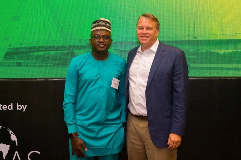 Atlas Network CEO Brad Lips poses for a photo with an attendee of the African Liberty Forum 2018.