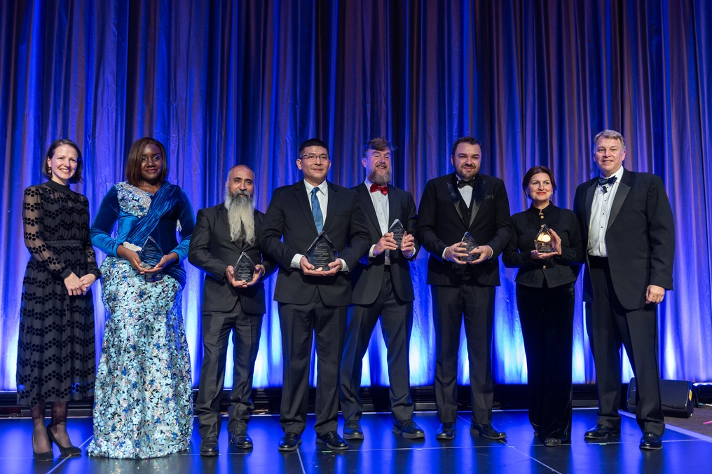 Ad0724658b1f180fa480f6fd678dc6ecda8bb4e4