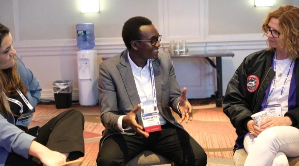 Aimableatdiscussiongroup 808 x 450 px