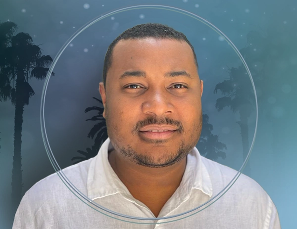 Victor Web